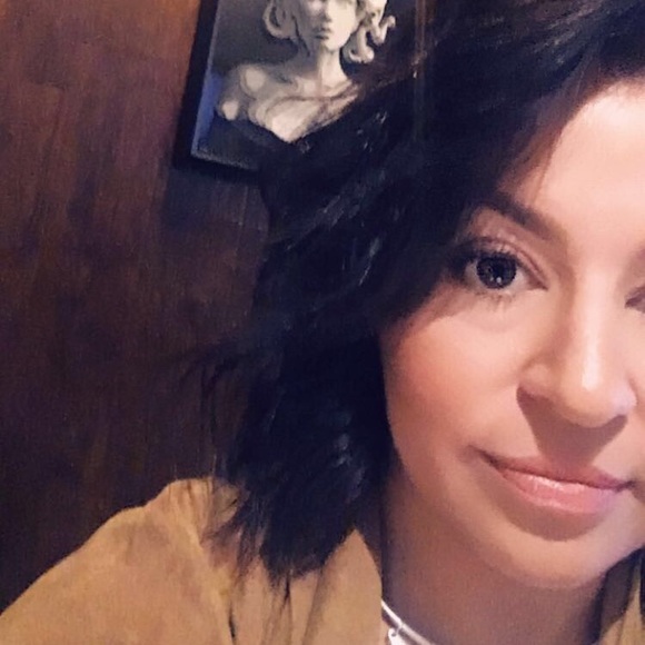 Meet your Posher, Rocio - Picture 1 of 1